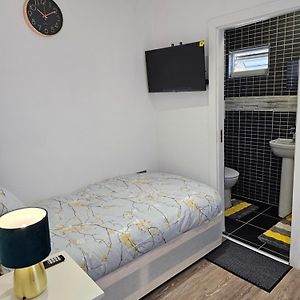Private Bathroom Room